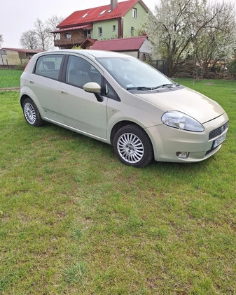 Fiat Punto cena 5900 przebieg: 484000, rok produkcji 2006 z Brwinów małe 137